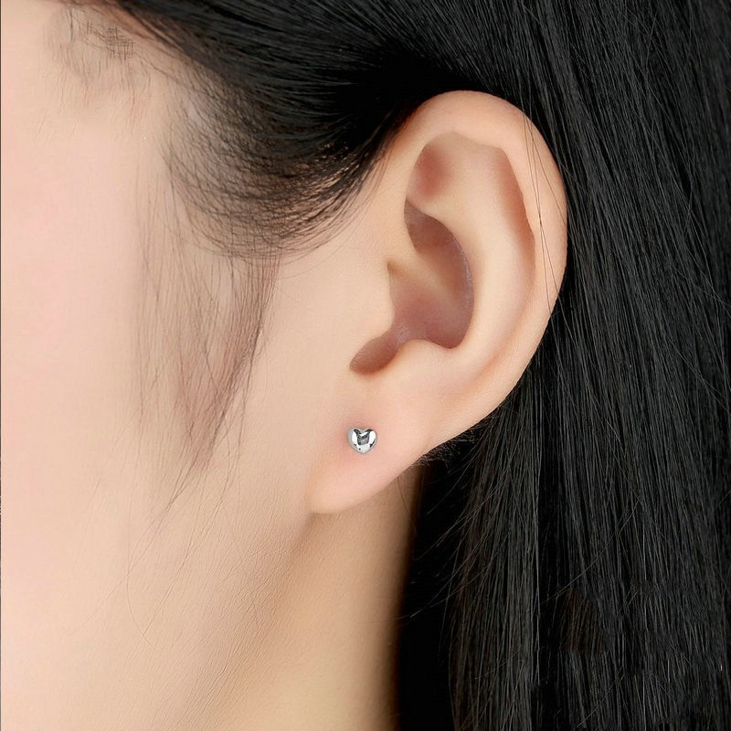 S925 Sterling Silver Heart Earrings