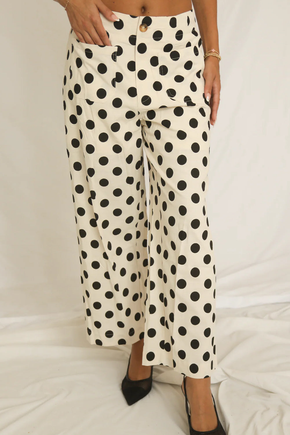Pantalones Anchos con Bolsillos de Lunares Blancos