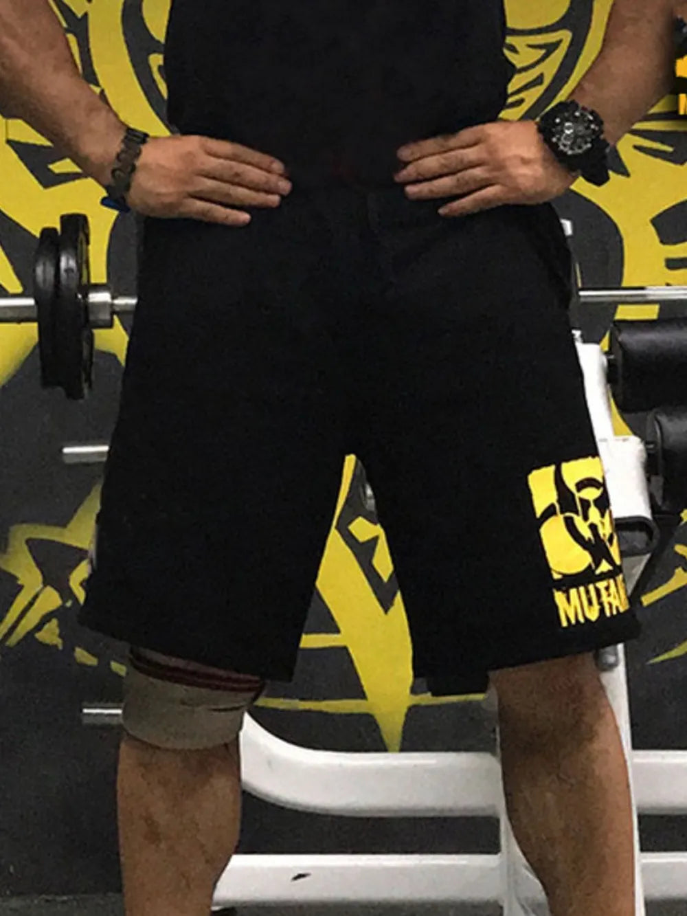 Pantalones cortos de hombre con cordón