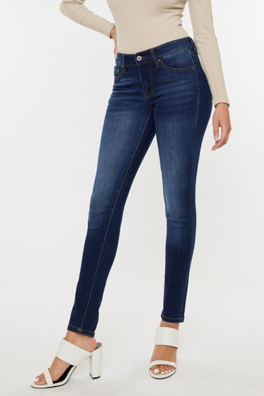 Jeans ajustados Kancan de tiro medio con degradado