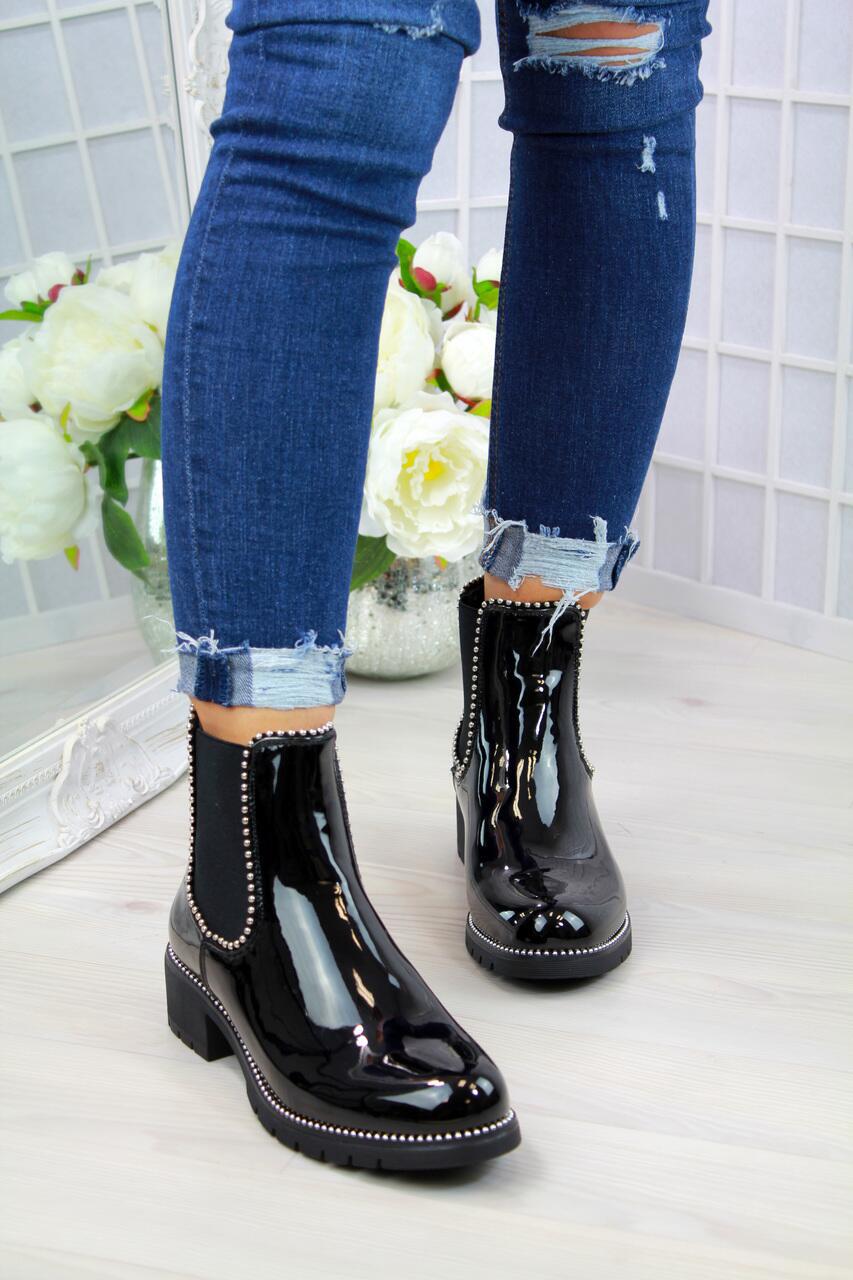 Women's Short Boots