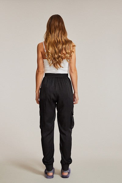 Textured satin cargo pants See size chart under “more details”