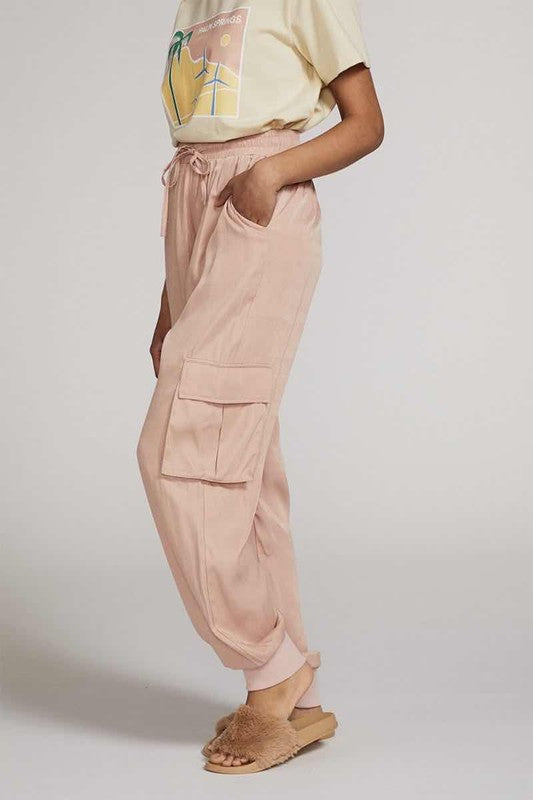 Textured satin cargo pants See size chart under “more details”