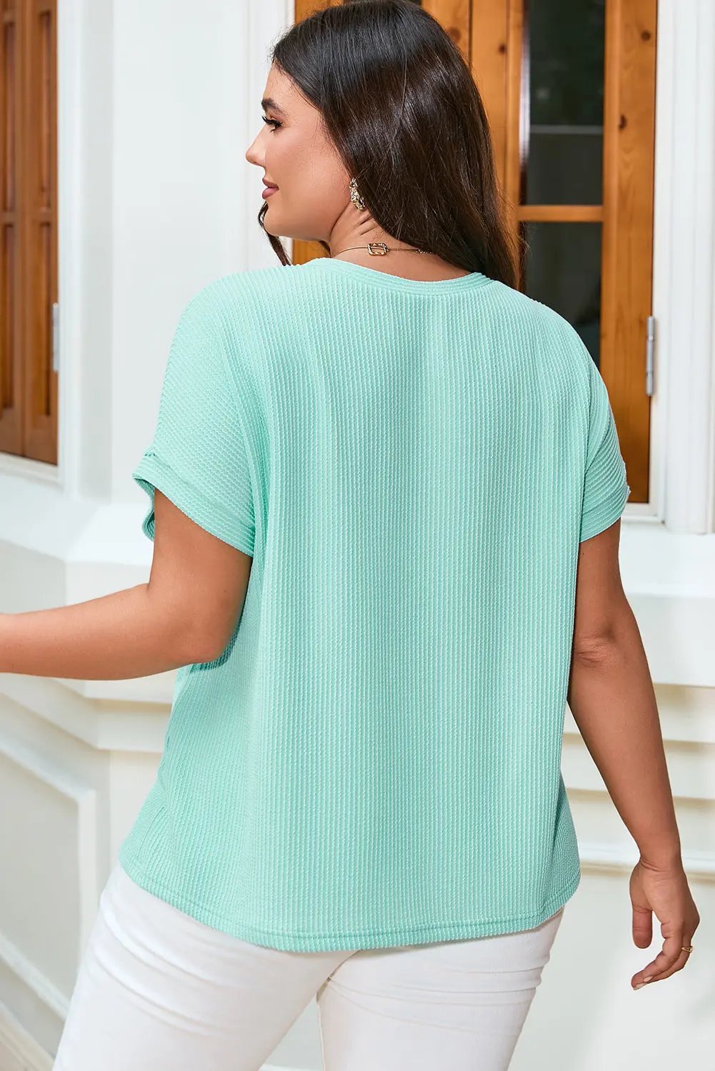 Plus Size T-Shirt - Ribbed Knit - Pocket Detail Everyday