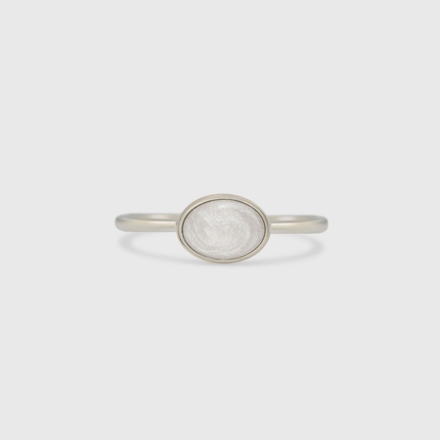 Horizontal Oval Ring