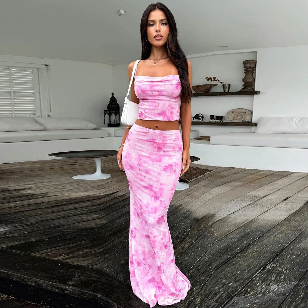 Niche Spaghetti Straps Midriff-baring Vest Sheath Skirt Two-piece Set