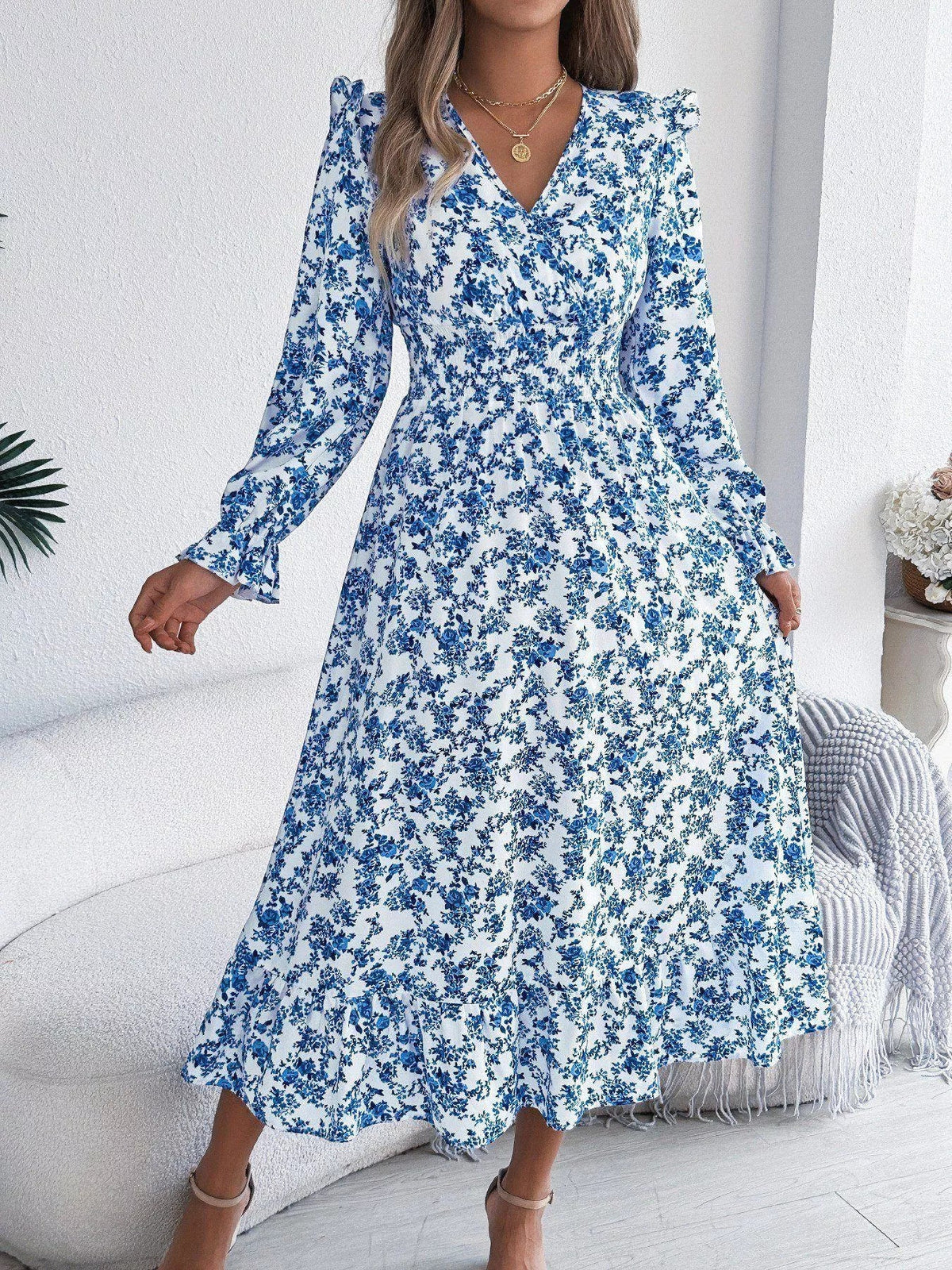 Ruffled Floral V-Neck Flounce Sleeve Dress