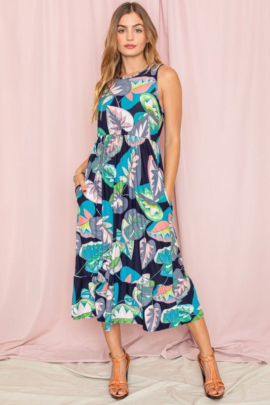 Vestido sin mangas estampado con dobladillo con volantes y largo de té. Consulta la tabla de tallas en "más detalles".