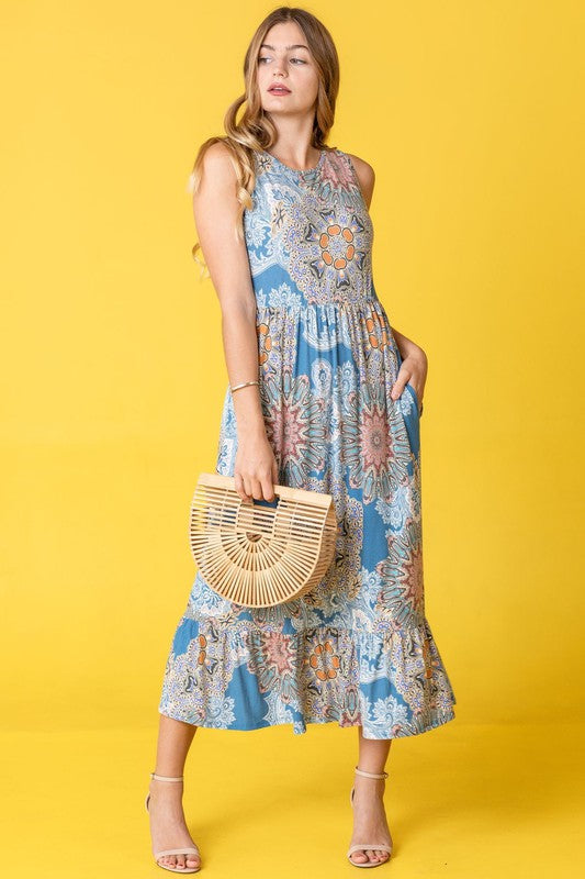 Vestido sin mangas estampado con dobladillo con volantes y largo de té. Consulta la tabla de tallas en "más detalles".
