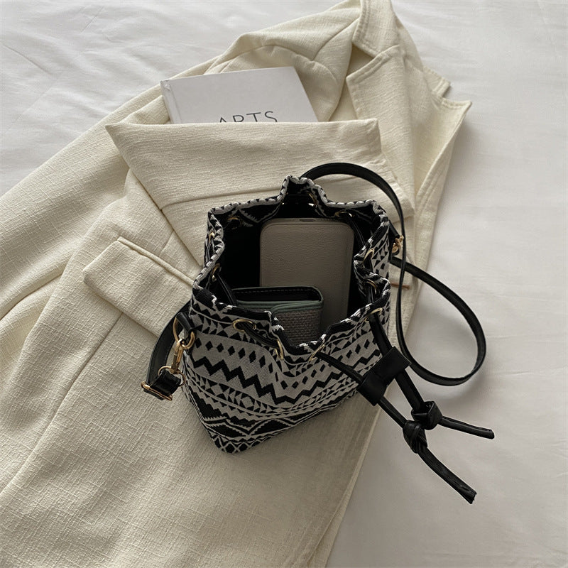 Retro Casual Travel Shoulder Crossbody Bag