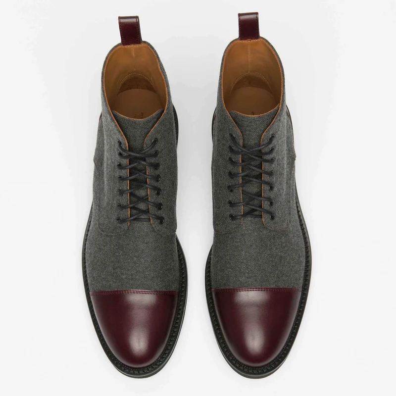 Round-Toe Lace-up Low Boots