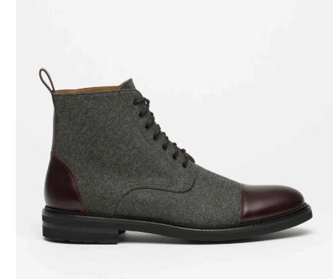 Round-Toe Lace-up Low Boots