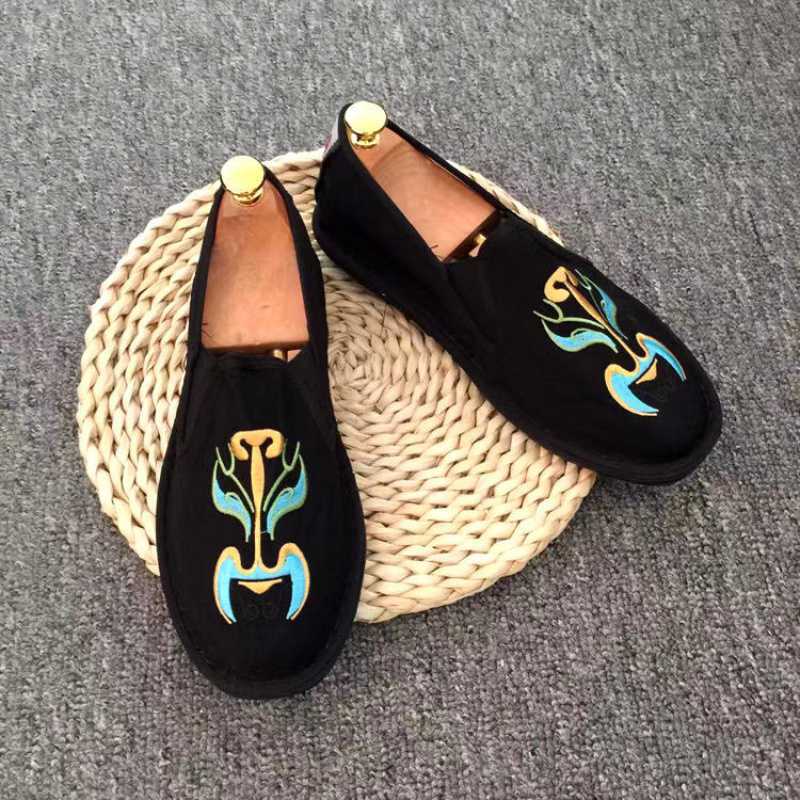Men's Cloth Shoes Hand-Embroidered Canvas Shoes