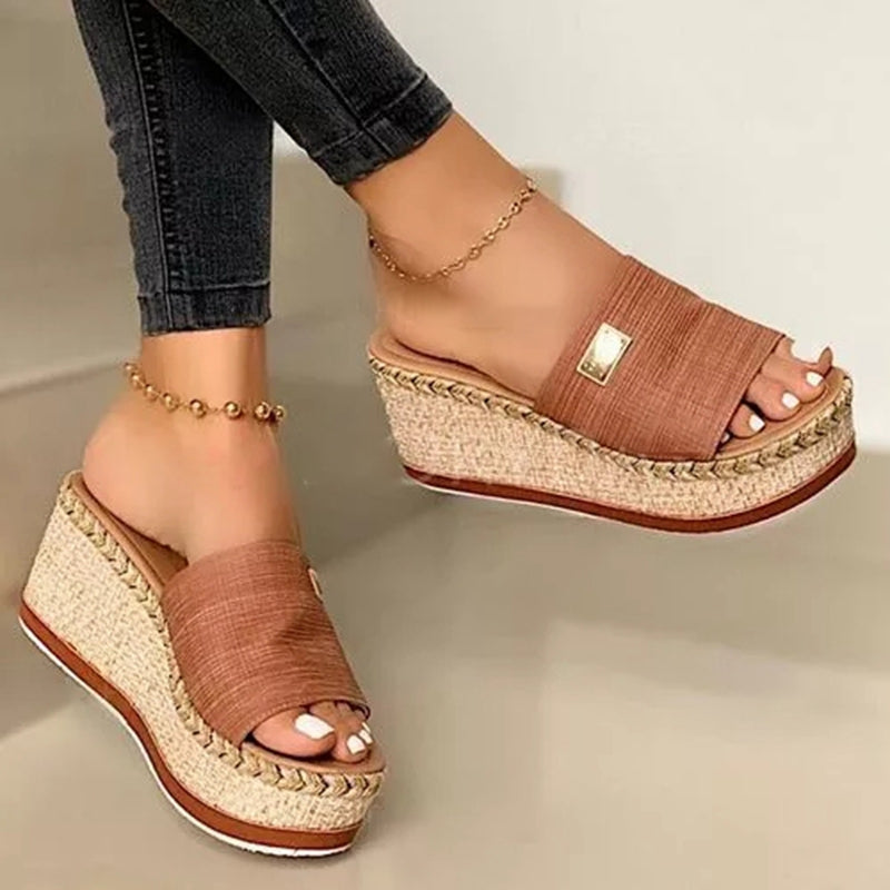 Women's Oversized Muffin Thick Soled Sandals