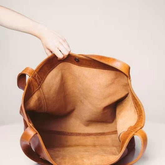 Women's Large Capacity Oil Wax Tote Handbag