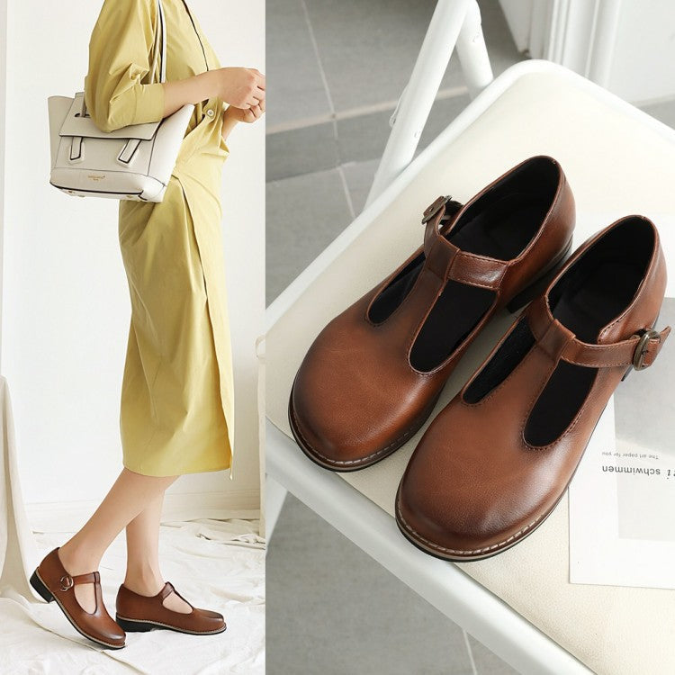 Women's Round-Toe Mary Jane Flats