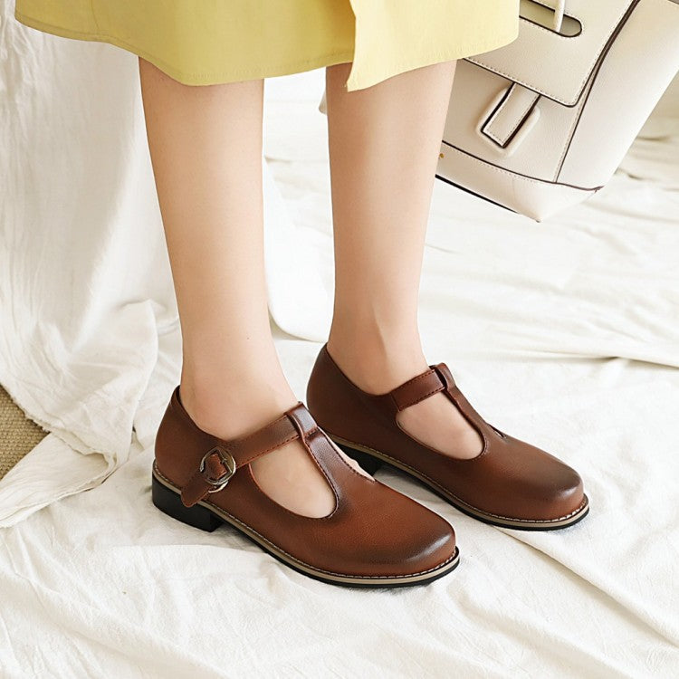 Women's Round-Toe Mary Jane Flats