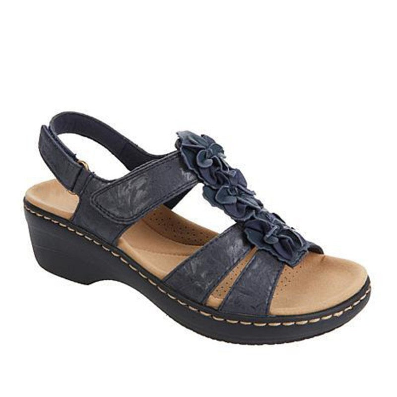 Hollow Wedge Casual Sandals