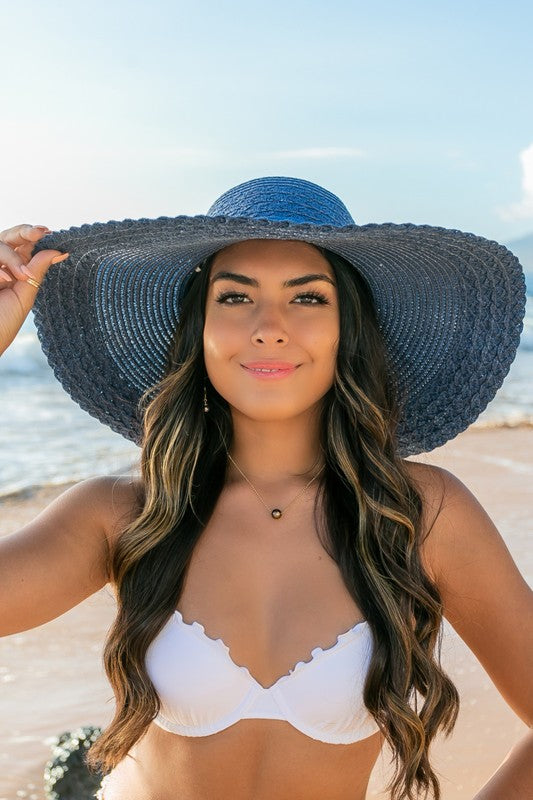 Scallop Edge Bow Accent Sunhat See size chart under “more details”