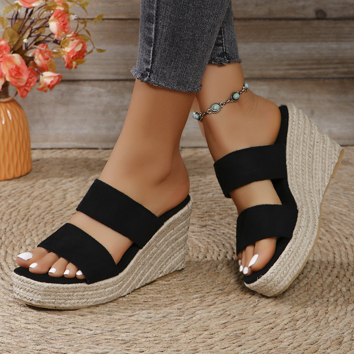Sandalias de cuña con plataforma y puntera abierta