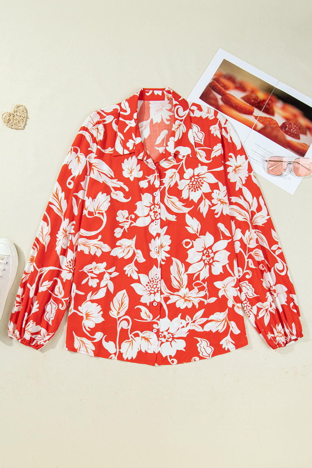 Camisa Roja de Tallas Grandes con Estampado Floral y Botones Sueltos