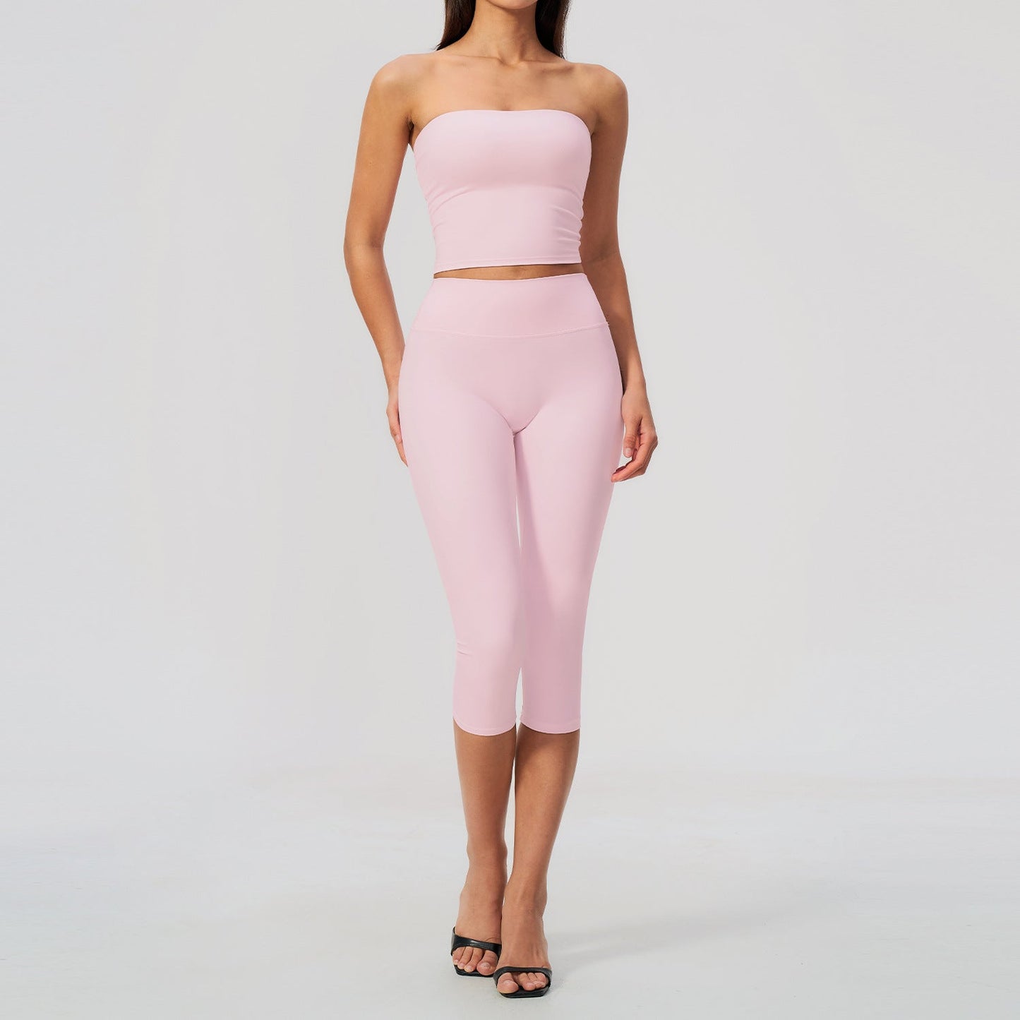 Yoga Suit Set With Chest Cushion For Slimming And Lifting Buttocks