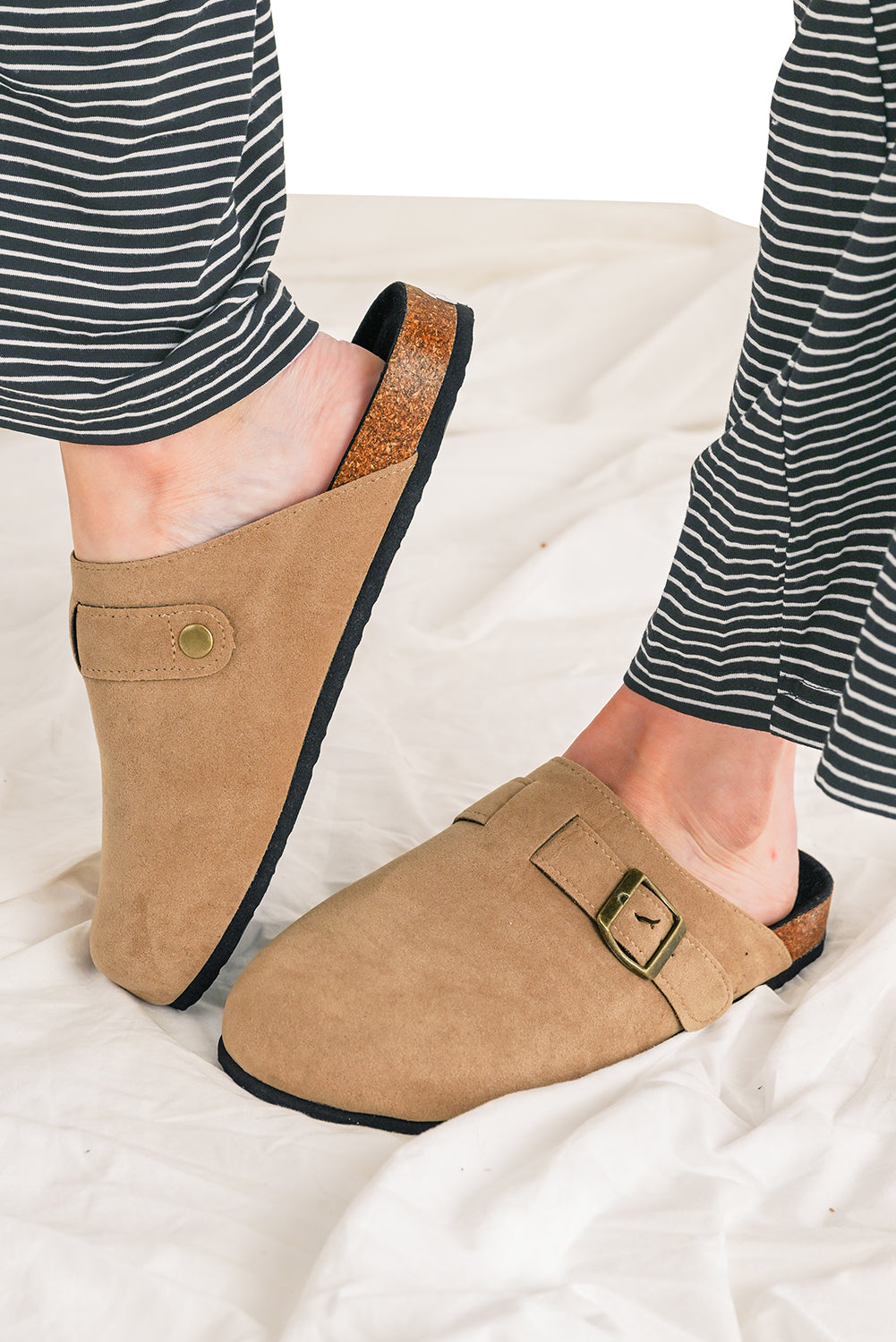 Zapatos de plataforma sin cordones color beige francés claro Corky
