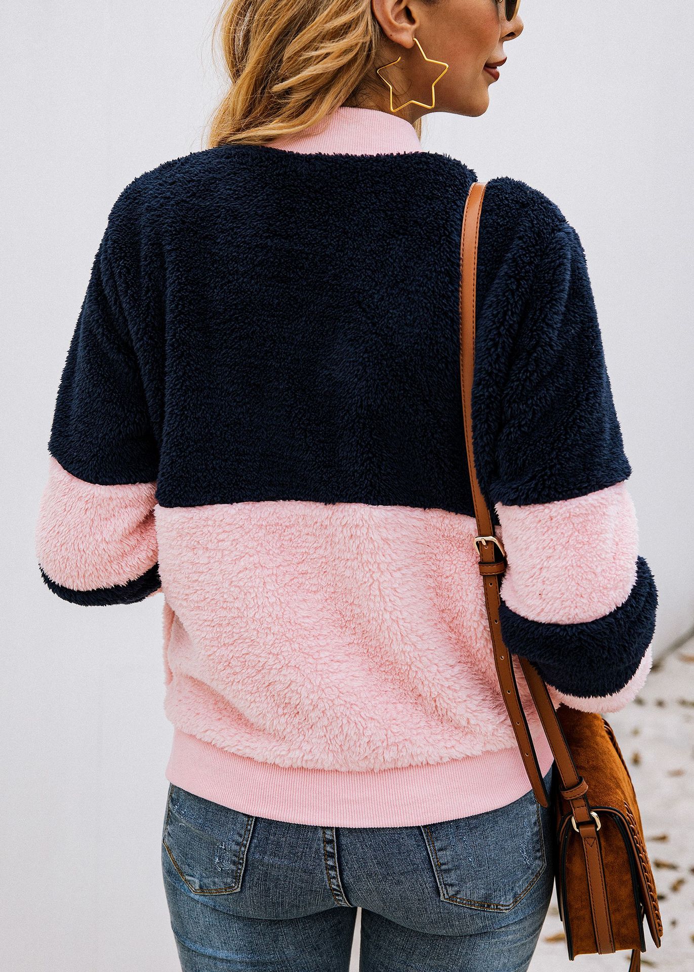 Spliced pocket fur hoodie See size chart under “more details”