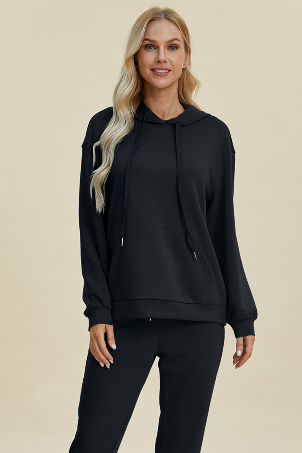 Sudadera con capucha de manga larga Basic Bae de tamaño completo con cordón de ajuste y bolsillo canguro de Scuba Air