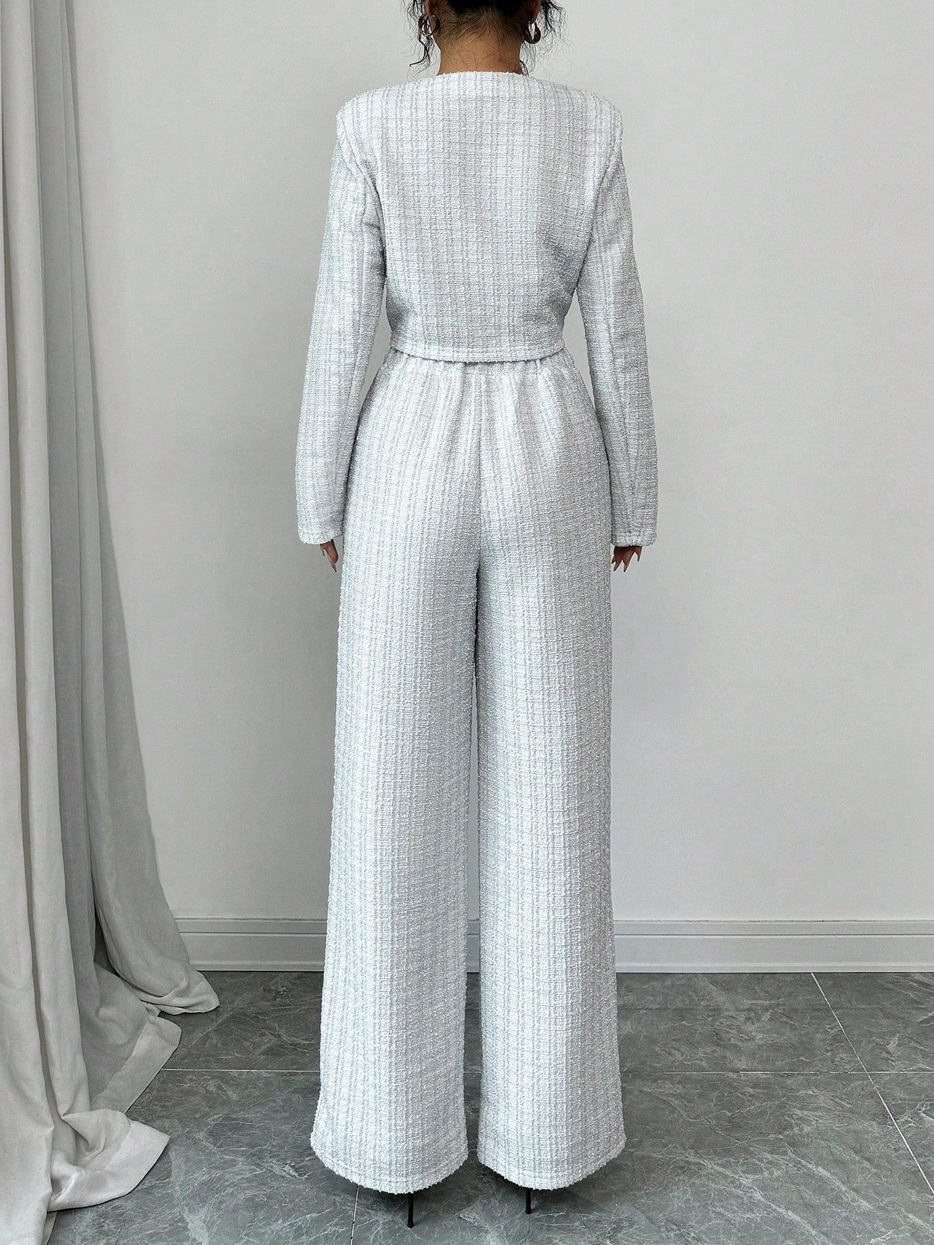 Conjunto de chaqueta con botones de perlas y pantalón de tweed para mujer