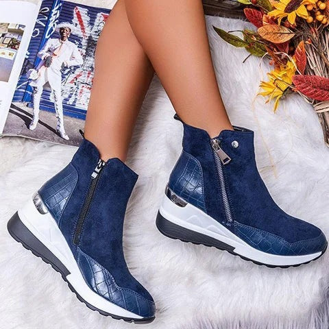 Low Barrel Wedge Martin Boots