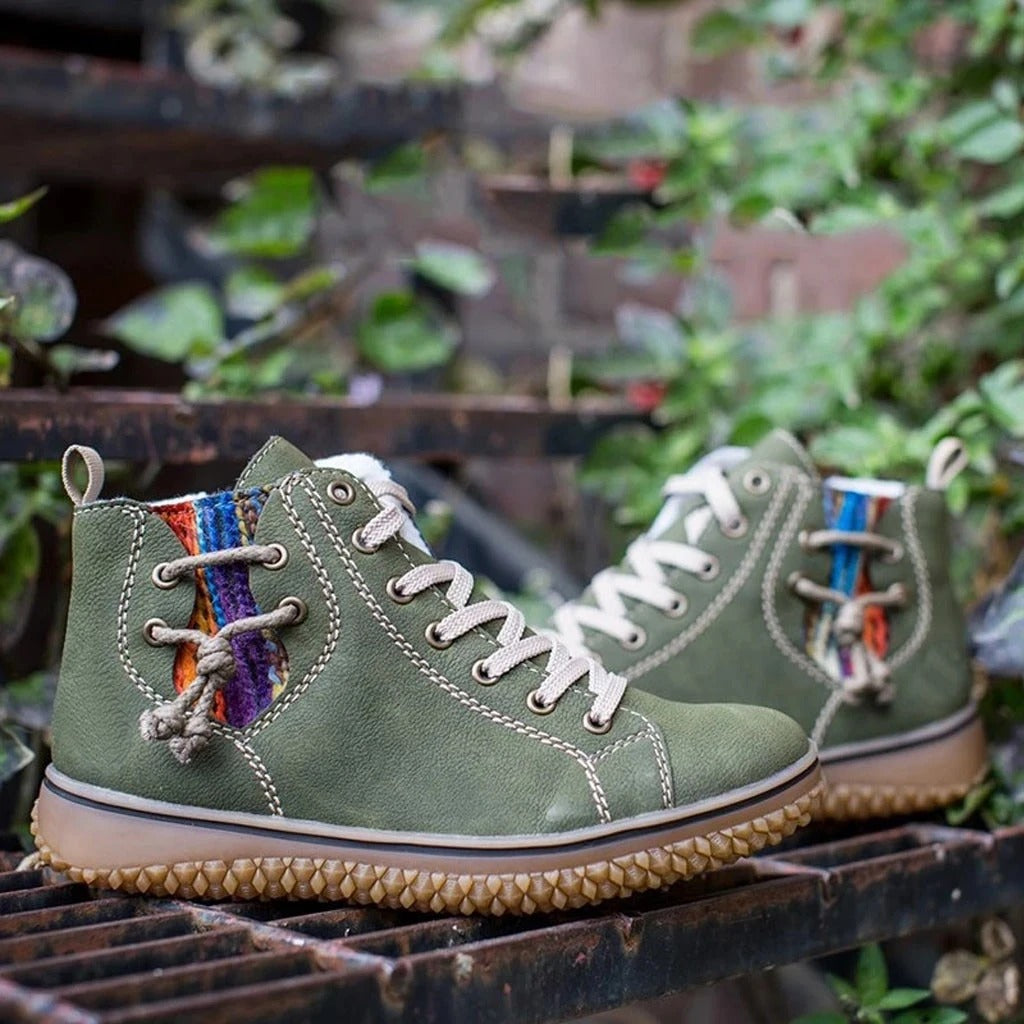 Women's Flat Heel Snow Boots