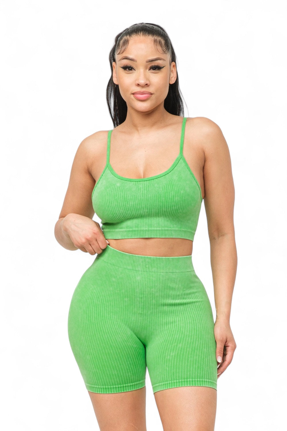 Conjunto de camiseta sin mangas y shorts básicos sin costuras lavados