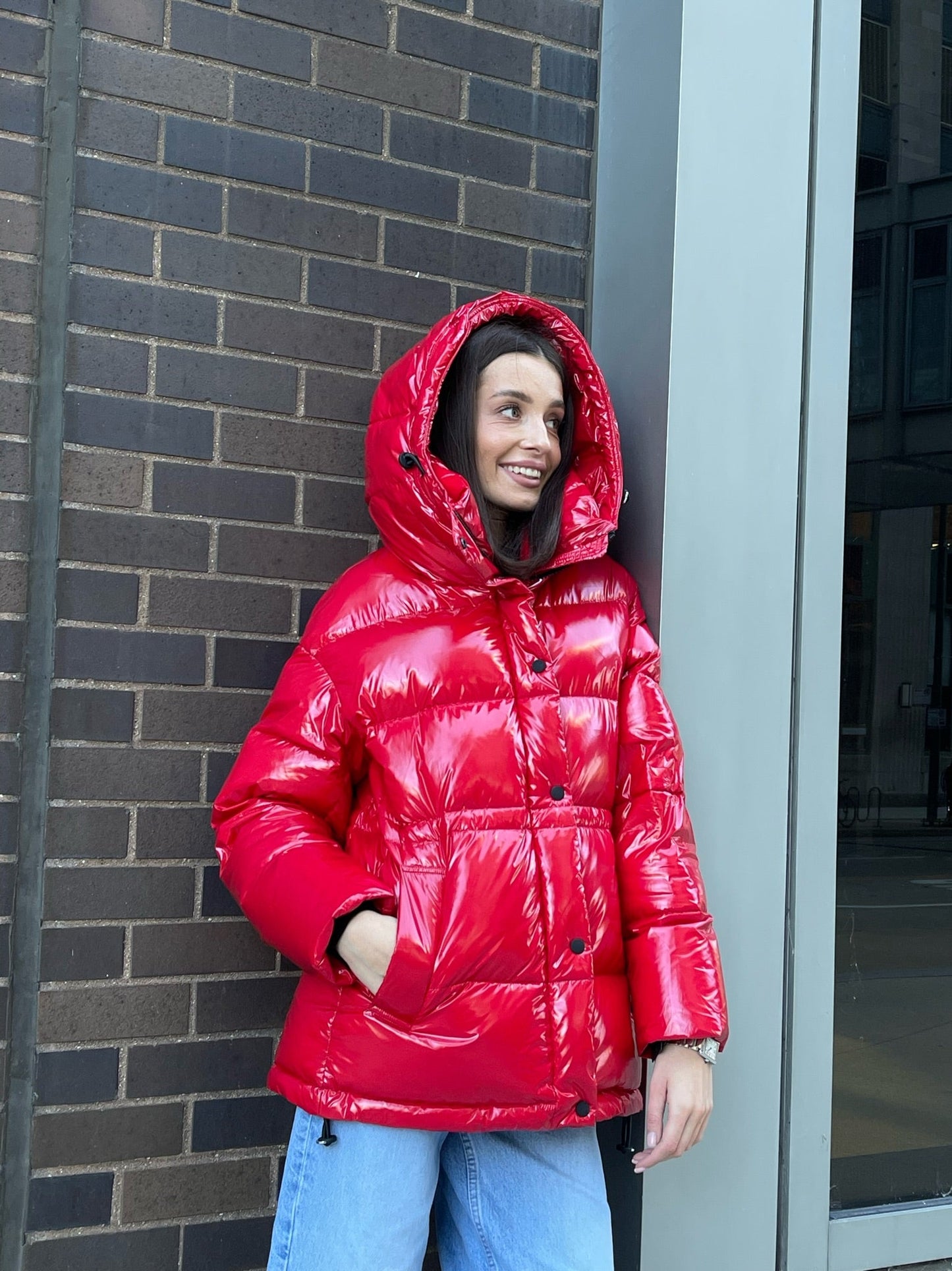 Chaqueta con capucha de plumón prémium Gia Laqué