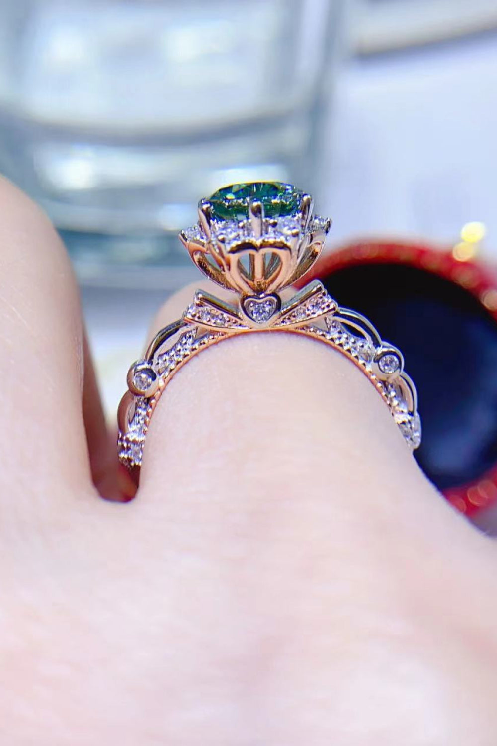 Anillo de Plata de Ley 925 con Moissanita de 1 Quilate