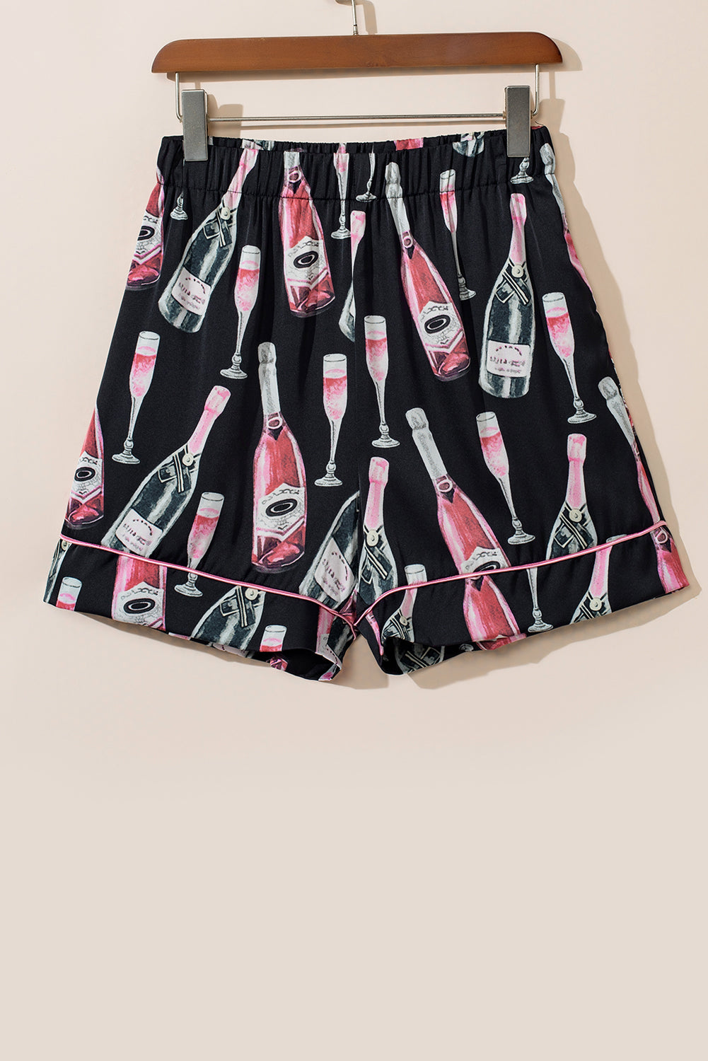 Conjunto de top de manga corta y shorts con estampado de champán