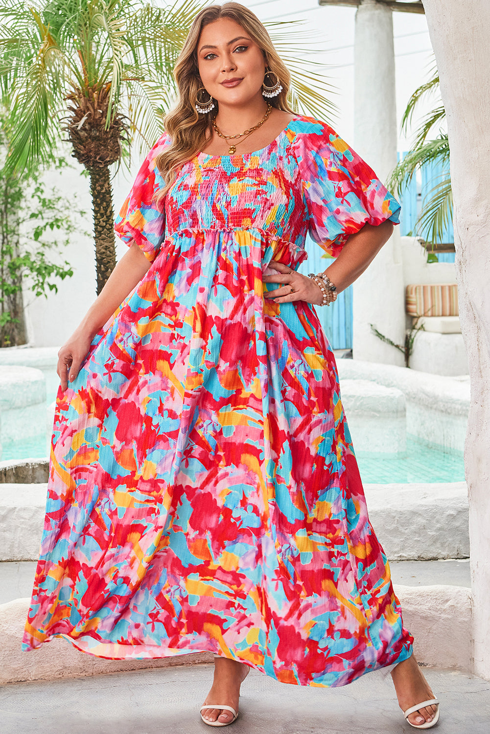 Vestido de Talla Grande con Estampado Floral Abstracto, Mangas Abullonadas, Escote Cuadrado, Busto Fruncido y Espalda Atada