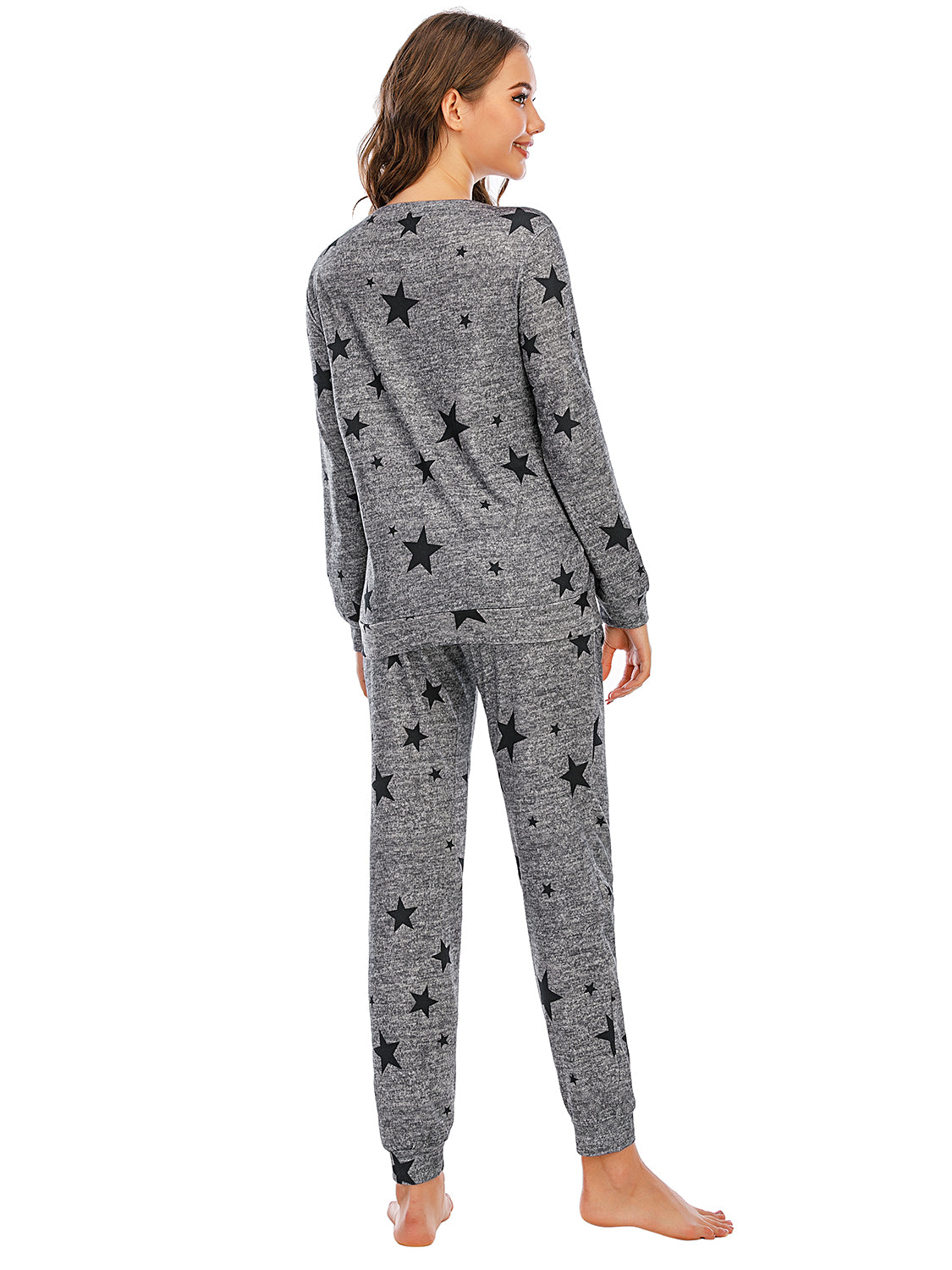 Conjunto de pijama de top y pantalón con estrellas