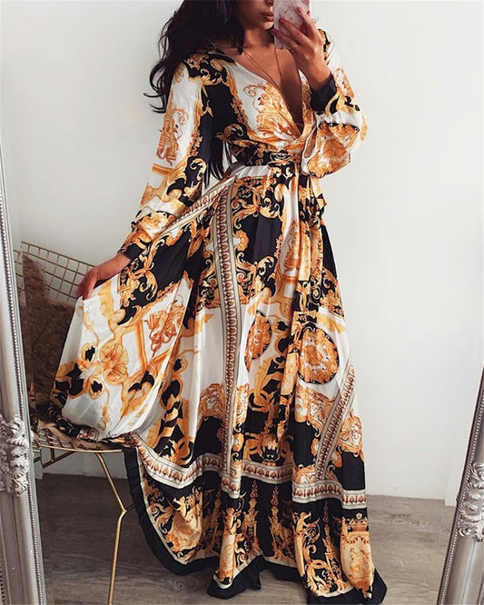 Chic Vintage Floral Evening Dress with V-Neck