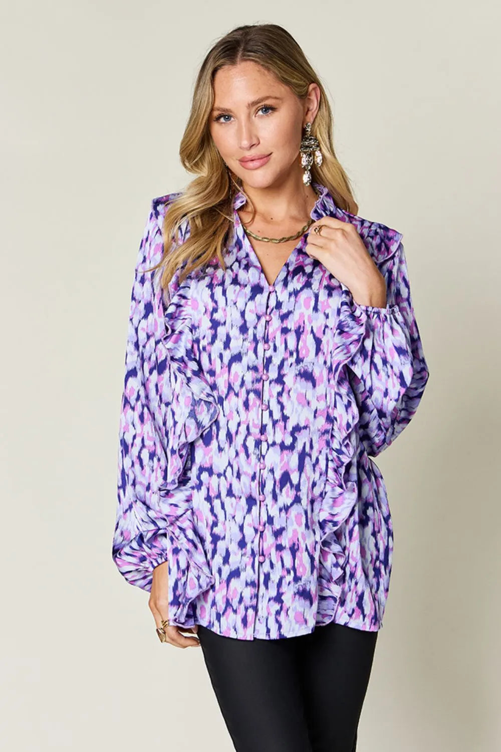 Camisa de manga abullonada con volantes estampada Double Take, talla completa