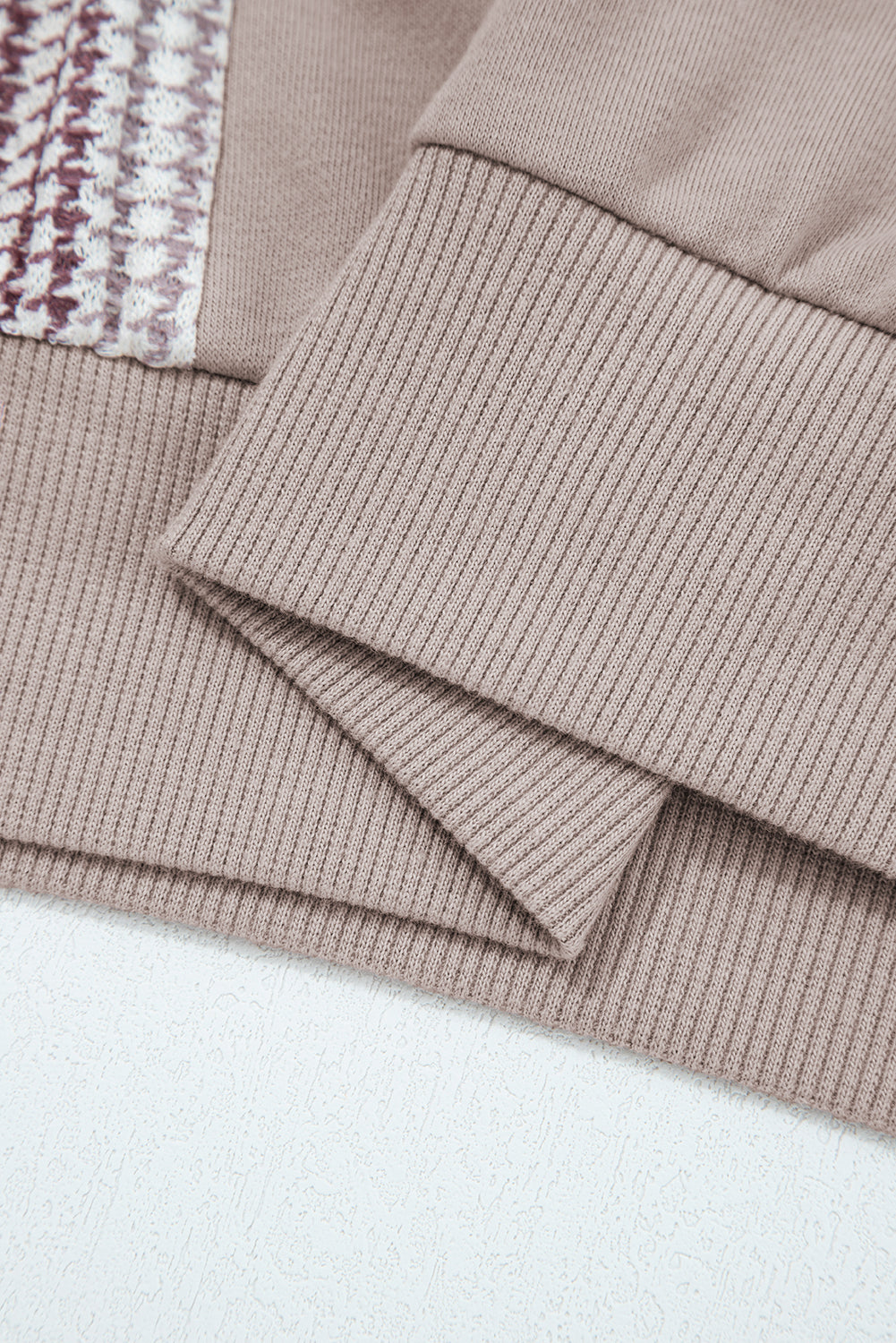 Sudadera con capucha holgada con bloques de color y retazos DUNE