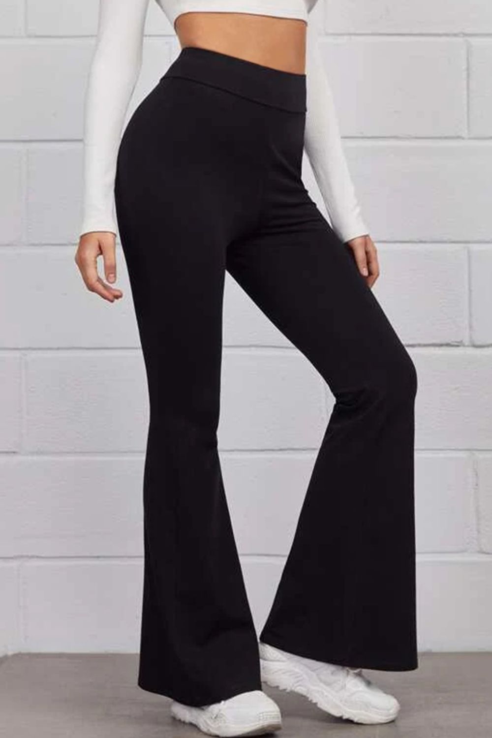 Pantalones acampanados fáciles de poner