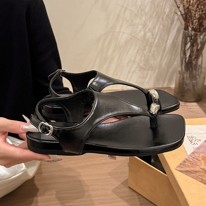 French Style Thick Sole Metal Buckle Thong Sandals Women Summer 2026 New Fairy Style Square Toe Roman Shoes For Dresses