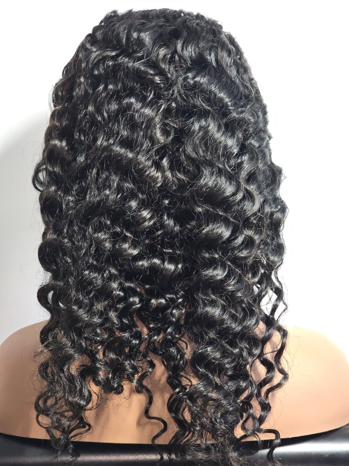 Crown’d Cuties Brasileñas Ondas Profundas