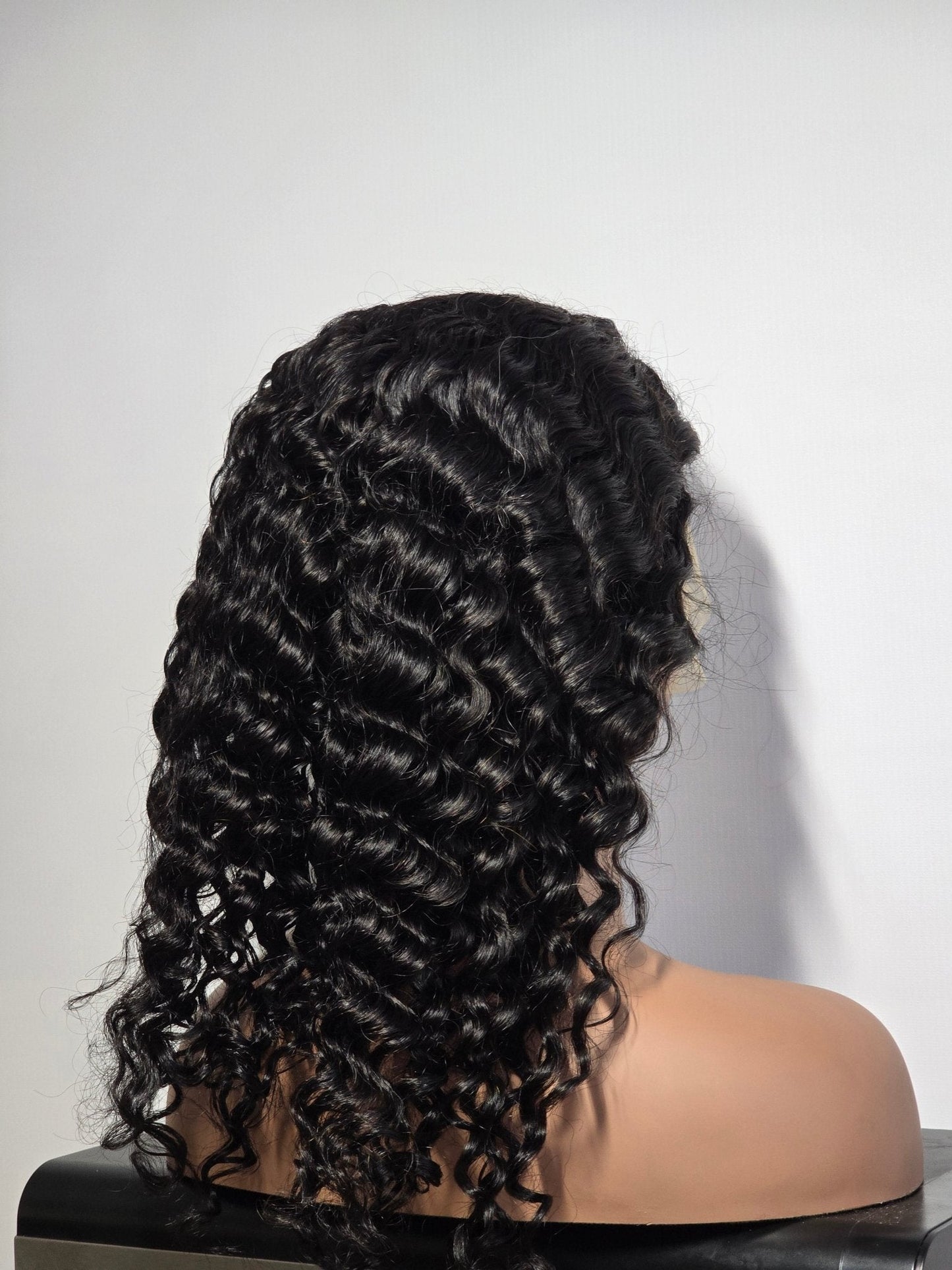 Crown’d Cuties Brasileñas Ondas Profundas