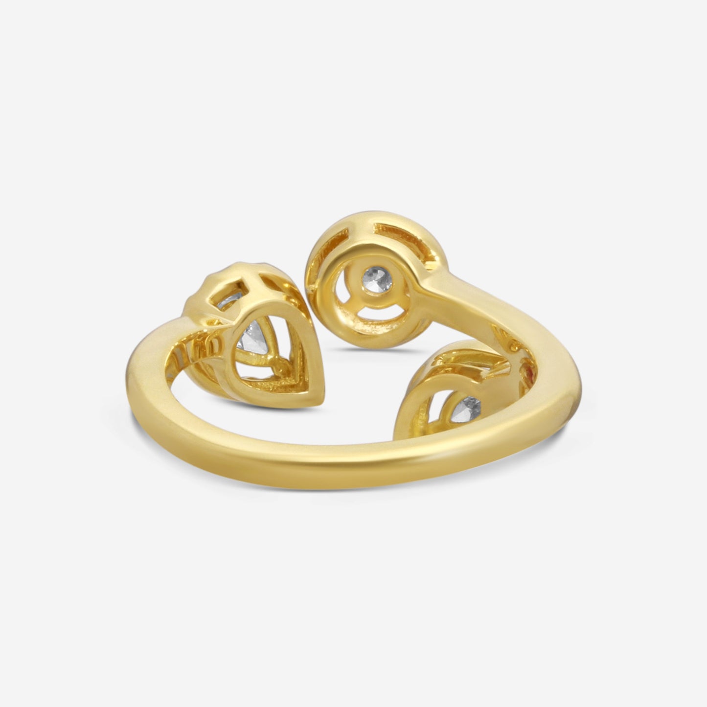 Roberto Coin 18K Yellow Gold Dolcetto Three Stone Diamond Ring Sz. 6.5 111491AY65X0