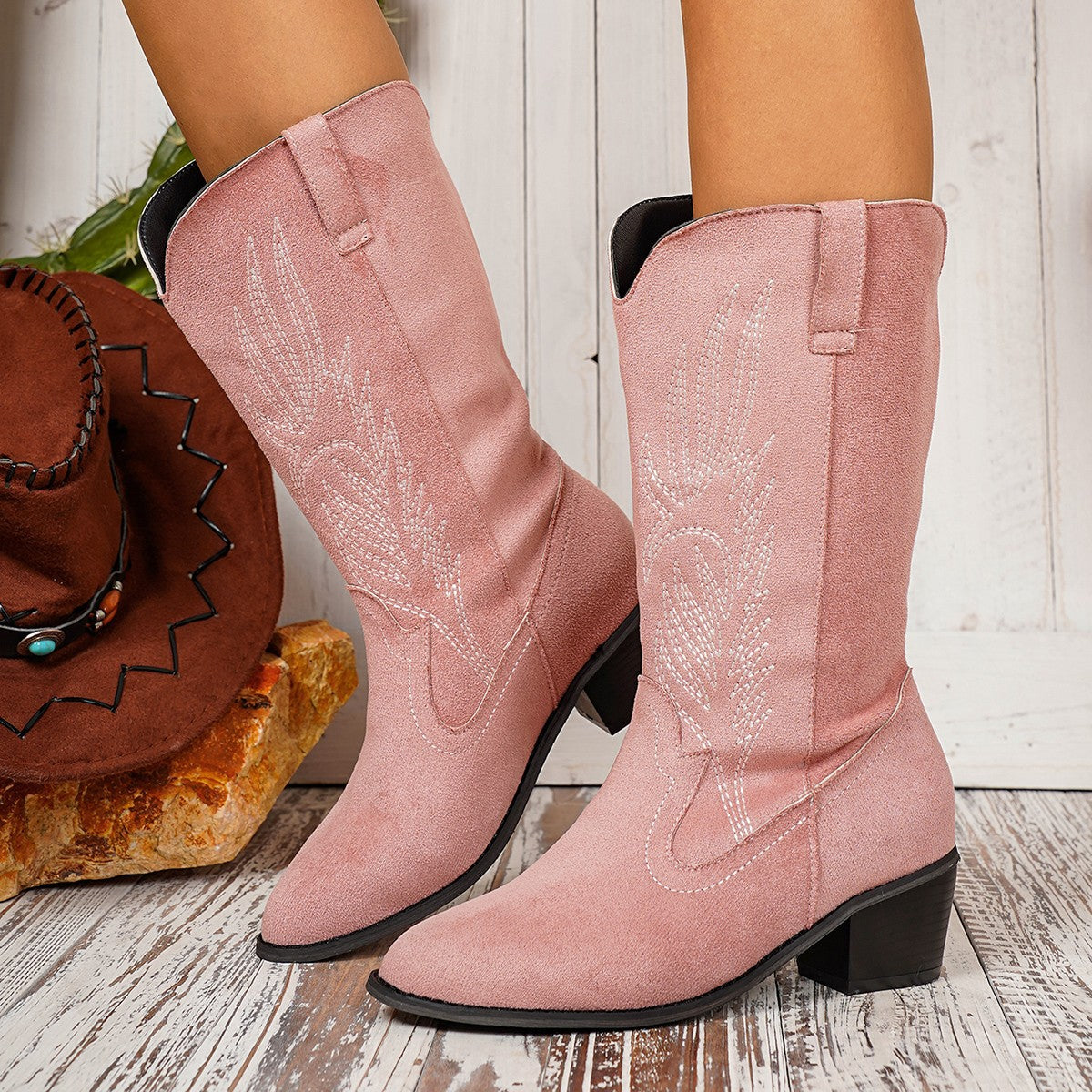 Women's Suede Detail Western Boots