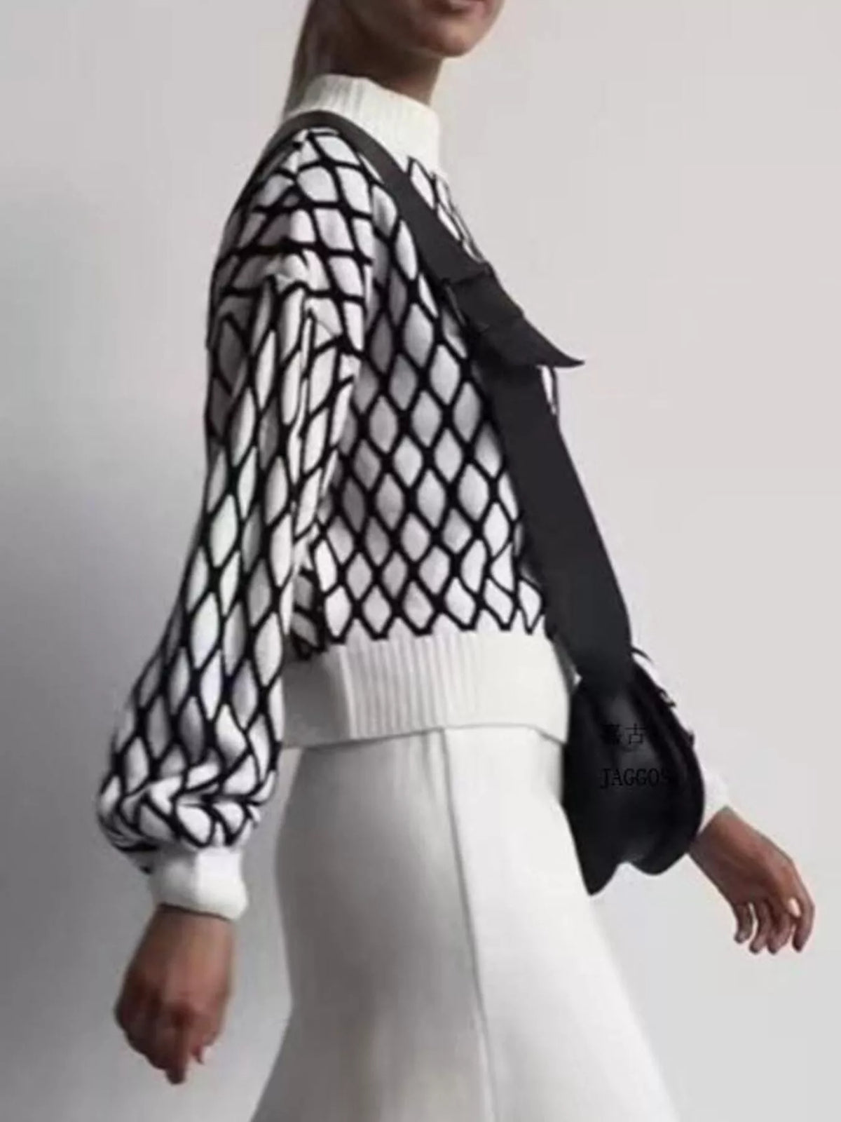 Geometric Pattern Turtleneck Sweater