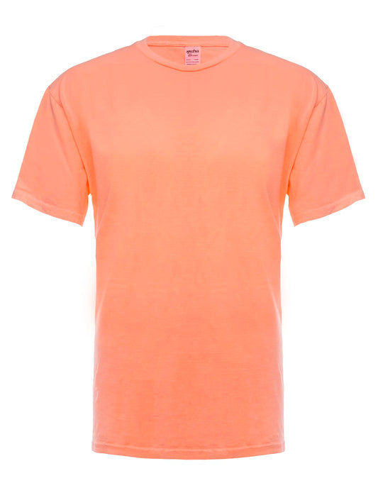 Prenda teñida naranja neón