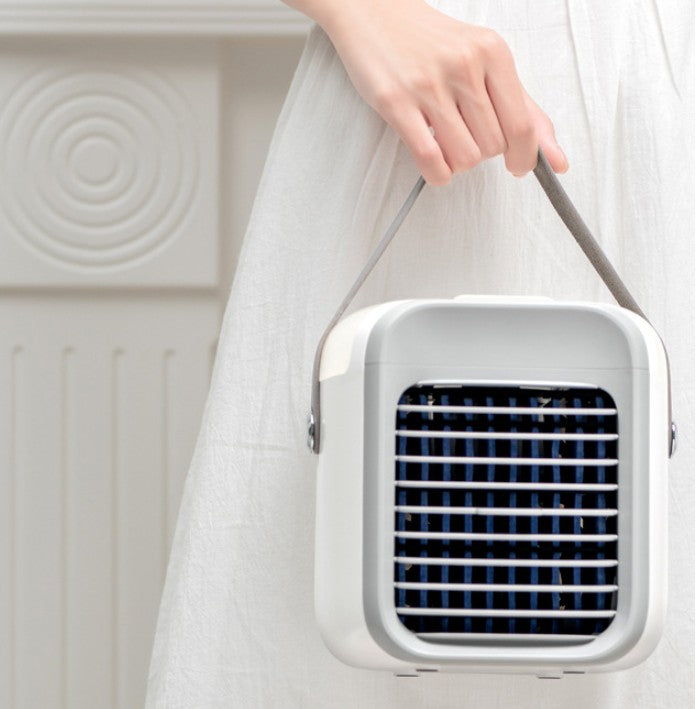 New portable water cooling fan Mini home desktop air conditioner fan USB charging cooling fan
